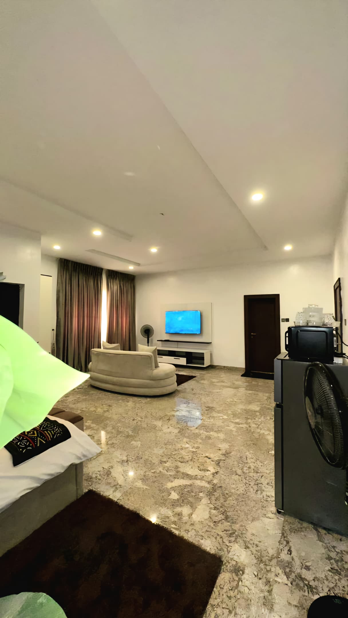 Unit image