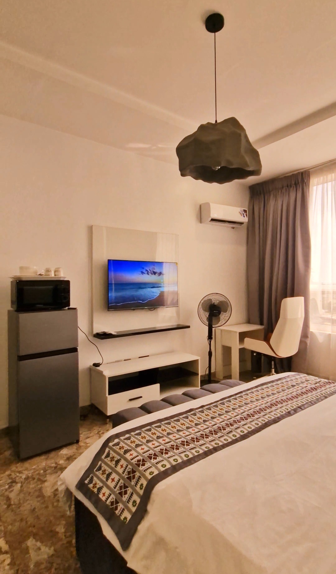 Unit image