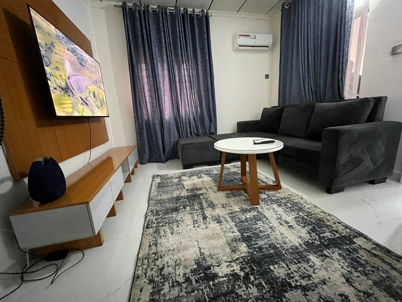 Unit image